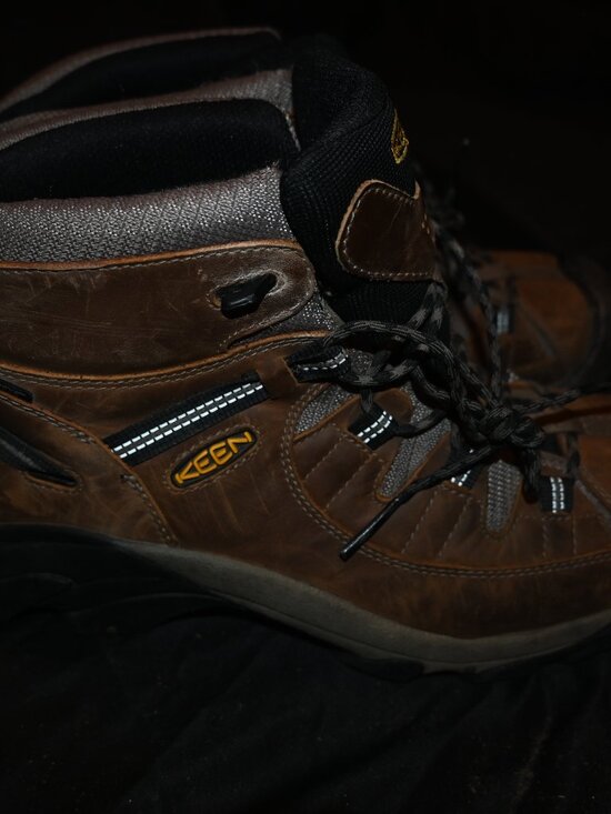 Mens Keen Targhee II Mid hiking boots main image 5